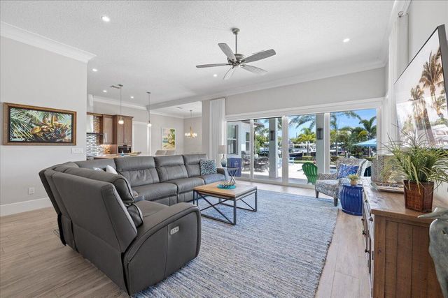 205 Body Court, Jupiter, FL 33477