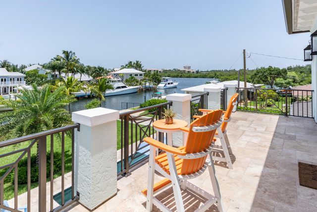 205 Body Court, Jupiter, FL 33477