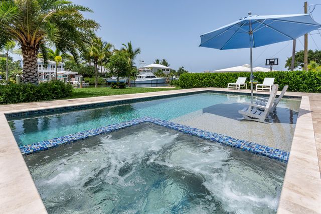 205 Body Court, Jupiter, FL 33477