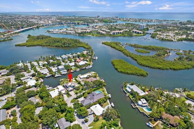 205 Body Court, Jupiter, FL 33477
