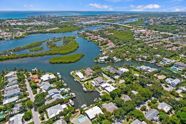 205 Body Court, Jupiter, FL 33477