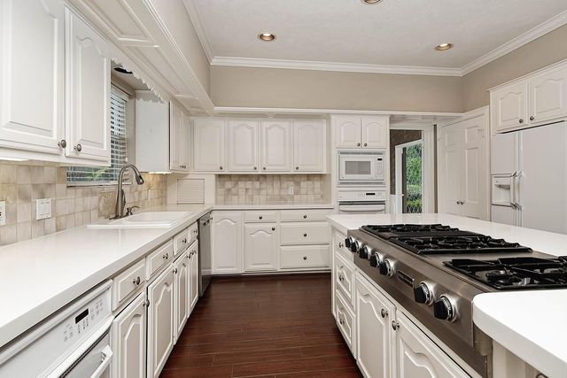 2504 Wild Wind Place, The Woodlands, TX 77380