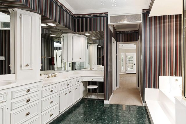 2504 Wild Wind Place, The Woodlands, TX 77380