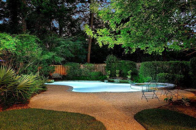 2504 Wild Wind Place, The Woodlands, TX 77380