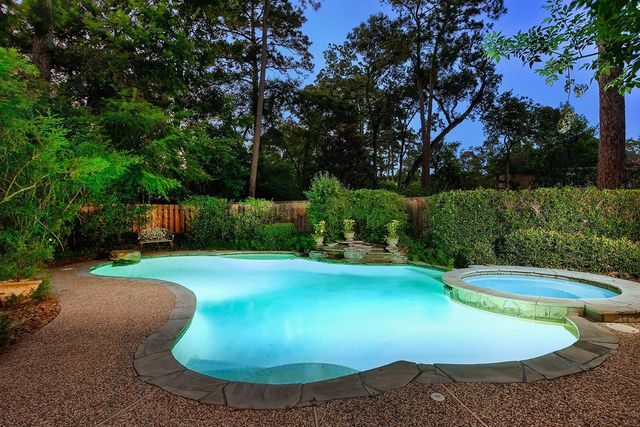 2504 Wild Wind Place, The Woodlands, TX 77380