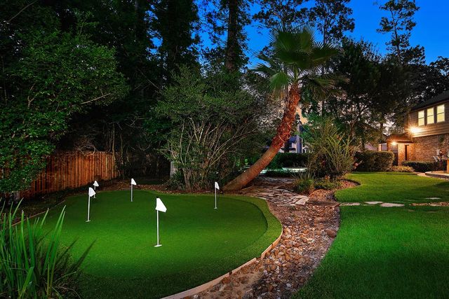 2504 Wild Wind Place, The Woodlands, TX 77380
