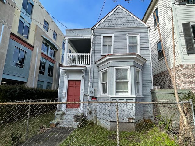 3 Elizabeth Street, Charleston, SC 29403