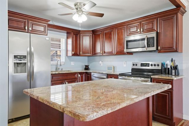 1022 VILLA LANE 11, Apopka, FL 32712