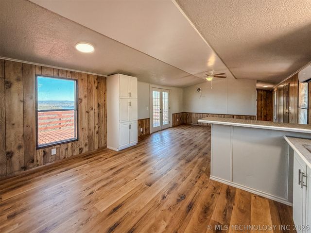 18029 W Sugar Hollow Road, Park Hill, OK 74451