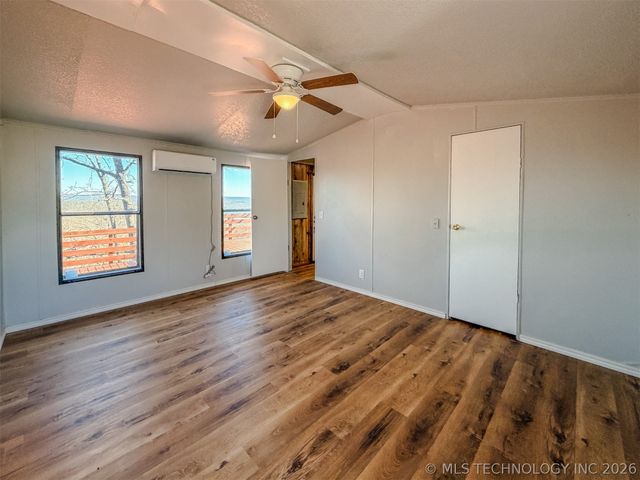 18029 W Sugar Hollow Road, Park Hill, OK 74451