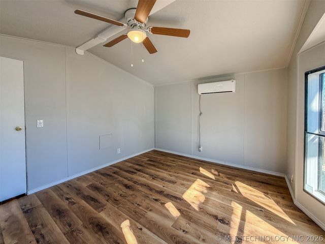 18029 W Sugar Hollow Road, Park Hill, OK 74451