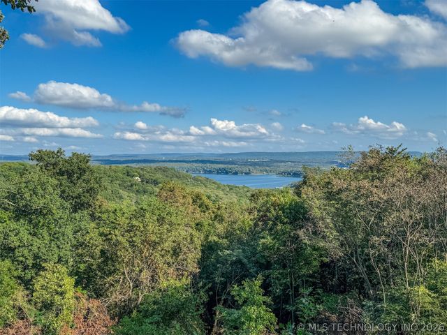 18029 W Sugar Hollow Road, Park Hill, OK 74451