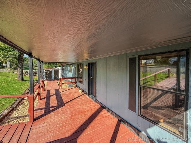 18029 W Sugar Hollow Road, Park Hill, OK 74451
