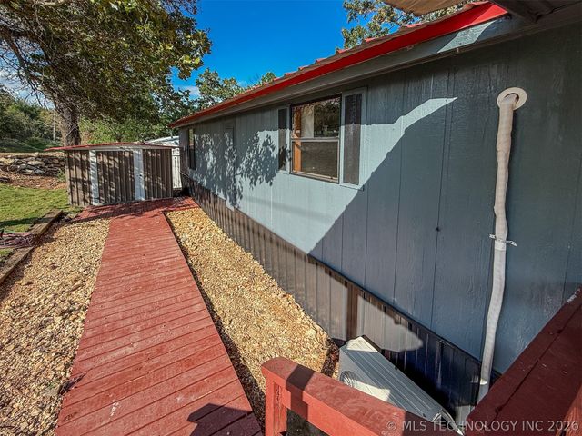 18029 W Sugar Hollow Road, Park Hill, OK 74451