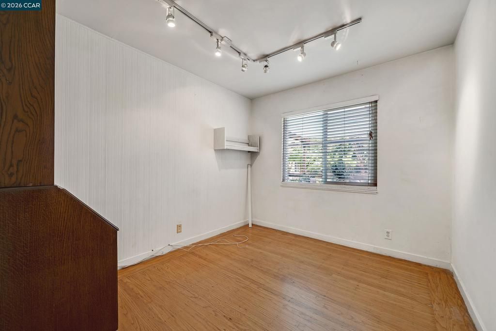 Image 21 of property listing at 17380 Via San Ardo, San Lorenzo, CA 94580