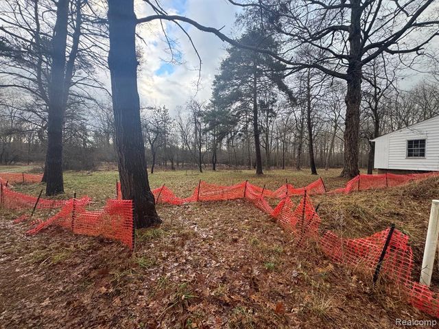 6221 W Maple Road, West Bloomfield, MI 48322