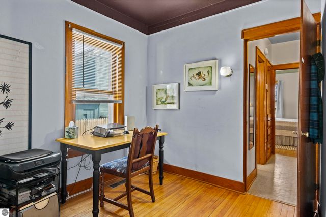 8952 S Kasson Street, Cedar, MI 49621