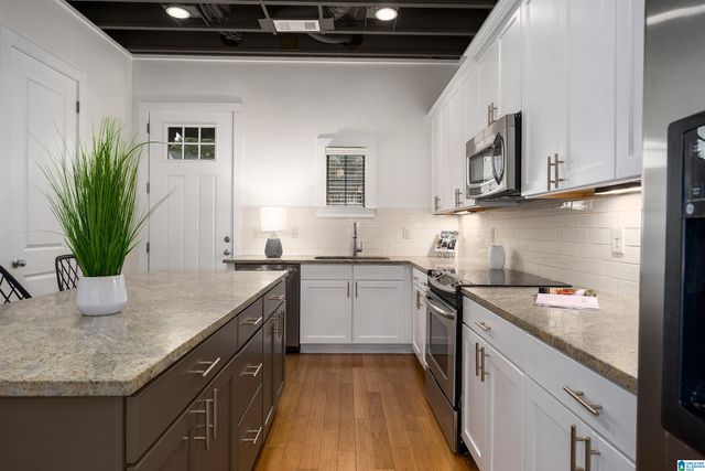 1103 BARRISTERS COURT, Birmingham, AL 35242