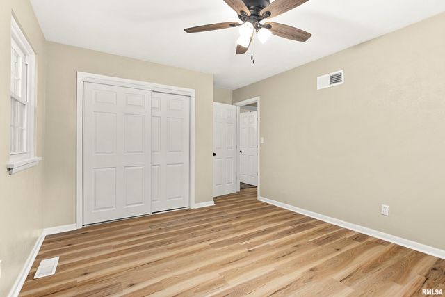 5127 N KAREN Court, Peoria, IL 61615