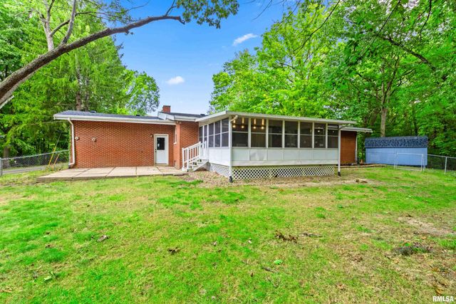 5127 N KAREN Court, Peoria, IL 61615