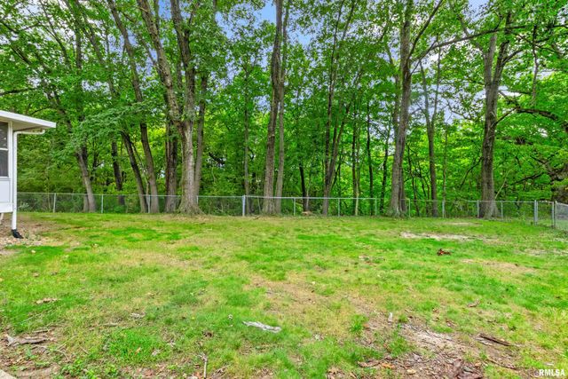 5127 N KAREN Court, Peoria, IL 61615