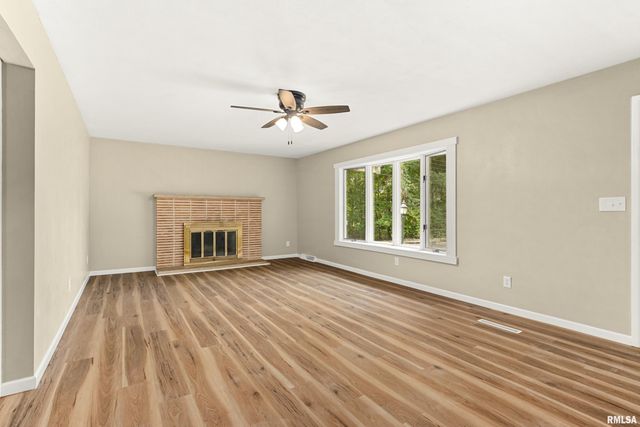 5127 N KAREN Court, Peoria, IL 61615