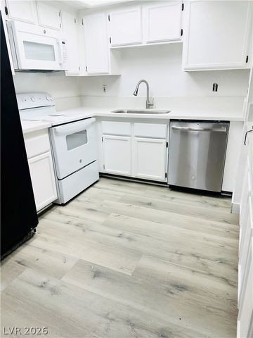 1113 North Buffalo Drive 201, Las Vegas, NV 89128