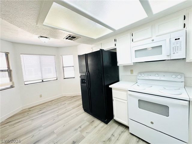 1113 North Buffalo Drive 201, Las Vegas, NV 89128