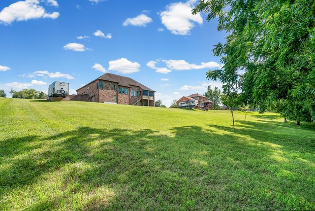2447 Pleasant View Rd, Pleasant View, TN 37146