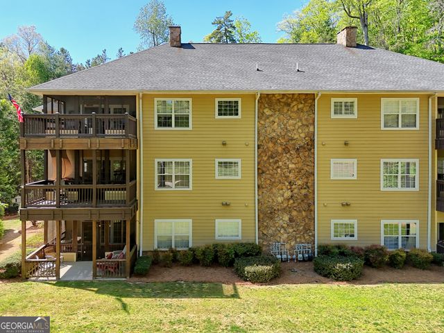 146 Gleneagle Court 202, Clayton, GA 30525