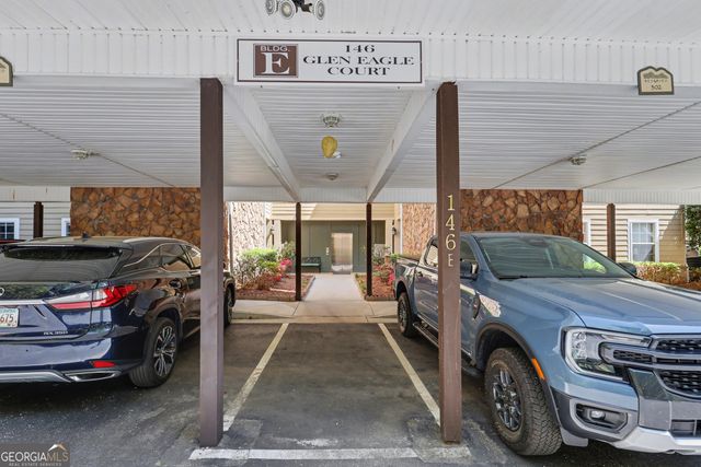 146 Gleneagle Court 202, Clayton, GA 30525