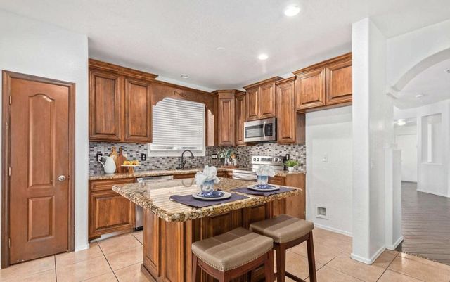 17127 W Statler Street, Surprise, AZ 85388