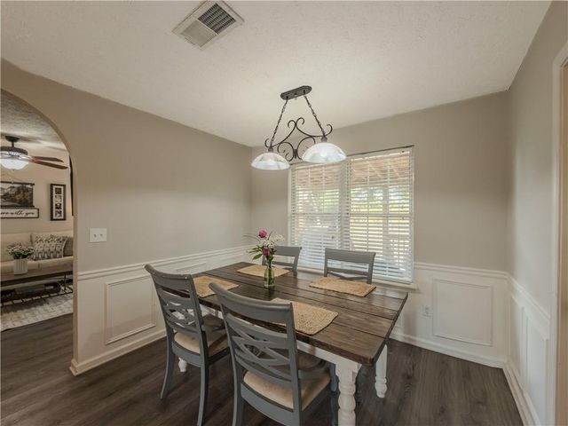2990 Hampton Valley Drive, Loganville, GA 30052