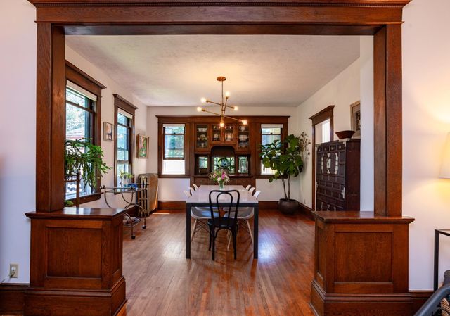 928 Linwood Avenue, Saint Paul, MN 55105