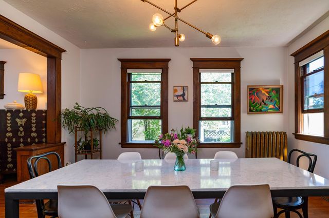 928 Linwood Avenue, Saint Paul, MN 55105