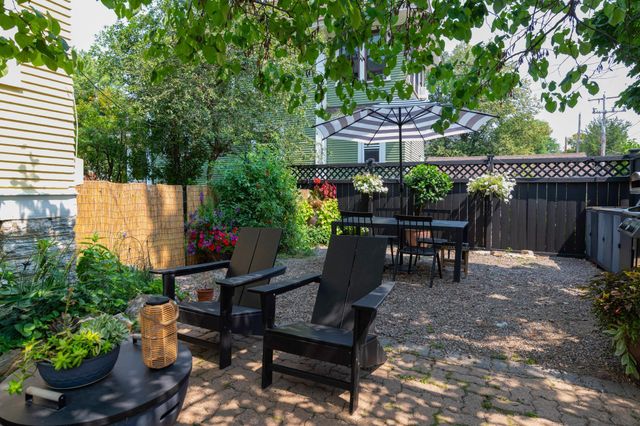 928 Linwood Avenue, Saint Paul, MN 55105