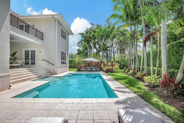 797 Ridgewood Rd, Key Biscayne, FL 33149