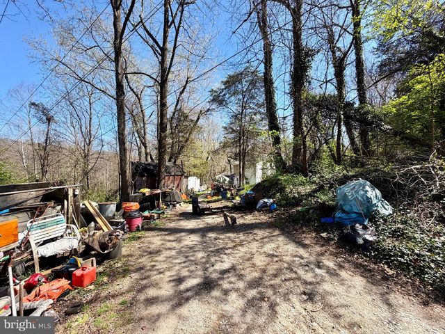 974 AUBEL RD, Delta, PA 17314