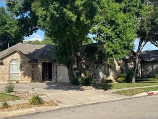 13711 Auburn Oaks, San Antonio, TX 78247
