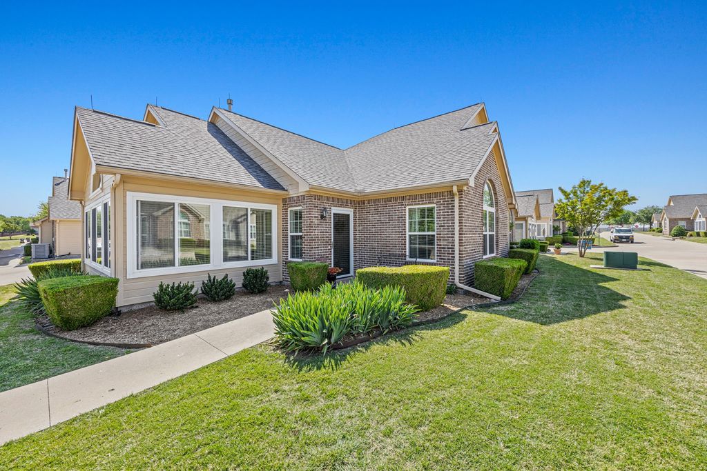 2601 Marsh Lane 84, Plano, TX 75093