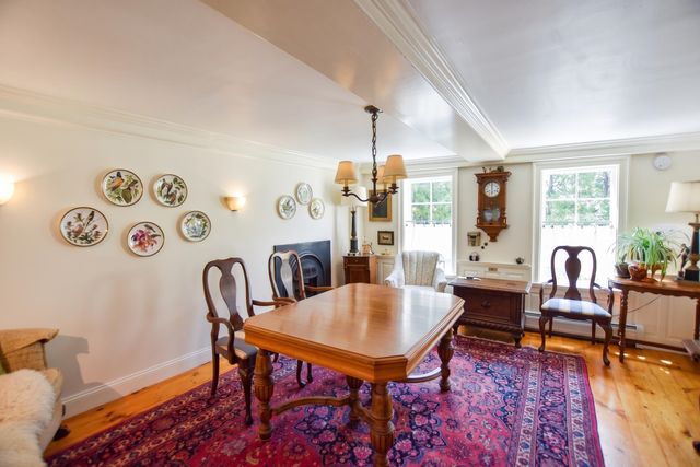 146 Calef Highway, Barrington, NH 03825