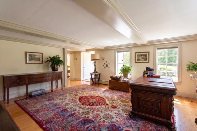 146 Calef Highway, Barrington, NH 03825