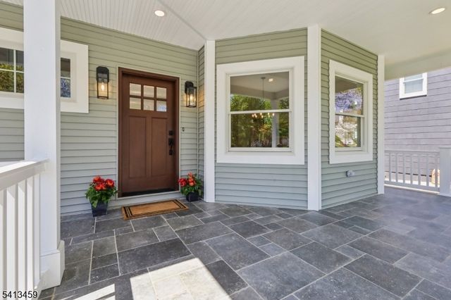 110 Elmwood Rd, Verona Twp., NJ 07044