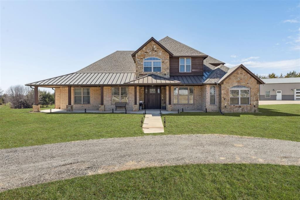 Image 1 of property listing at 26 Orville Road, Shawnee, OK 74801