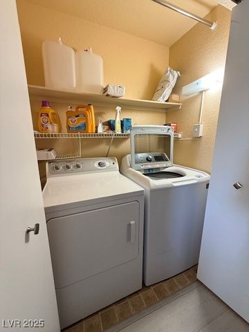 900 Boulder Springs Drive 201, Las Vegas, NV 89128