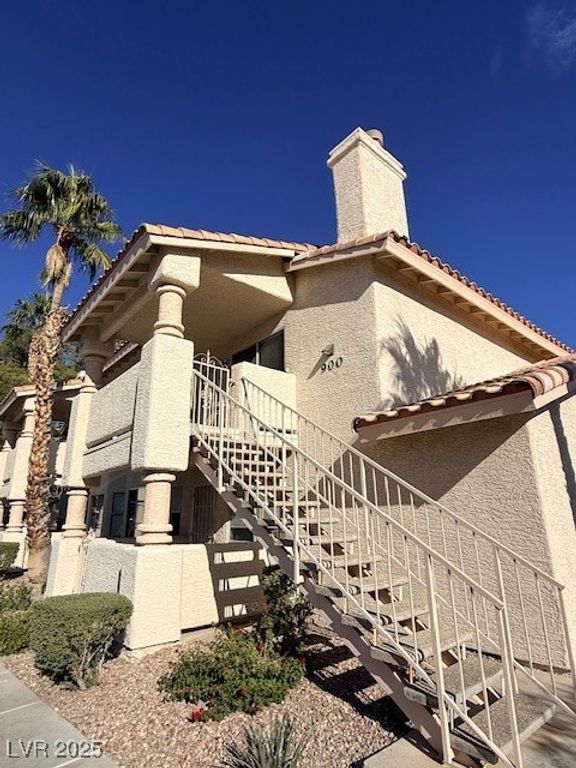 900 Boulder Springs Drive 201, Las Vegas, NV 89128