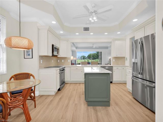 3131 Lancaster DR 1, Naples, FL 34105
