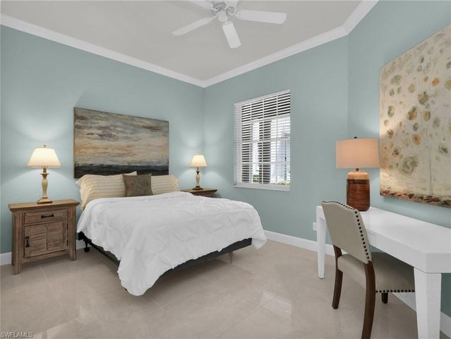 3131 Lancaster DR 1, Naples, FL 34105
