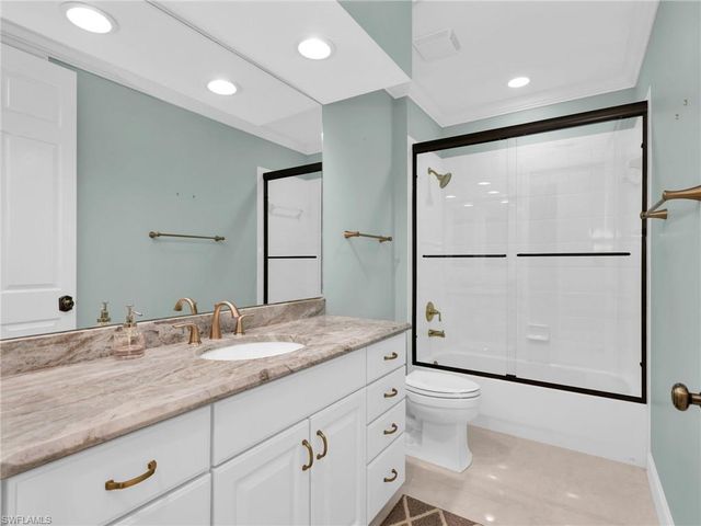 3131 Lancaster DR 1, Naples, FL 34105