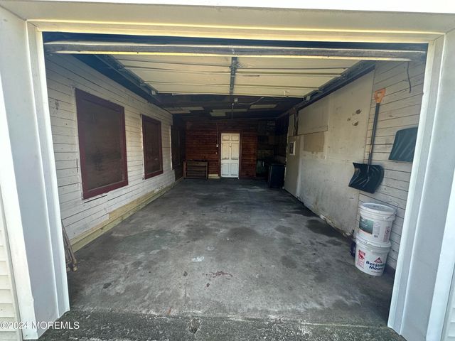 717 Harmony Road, North Middletown, NJ 07748